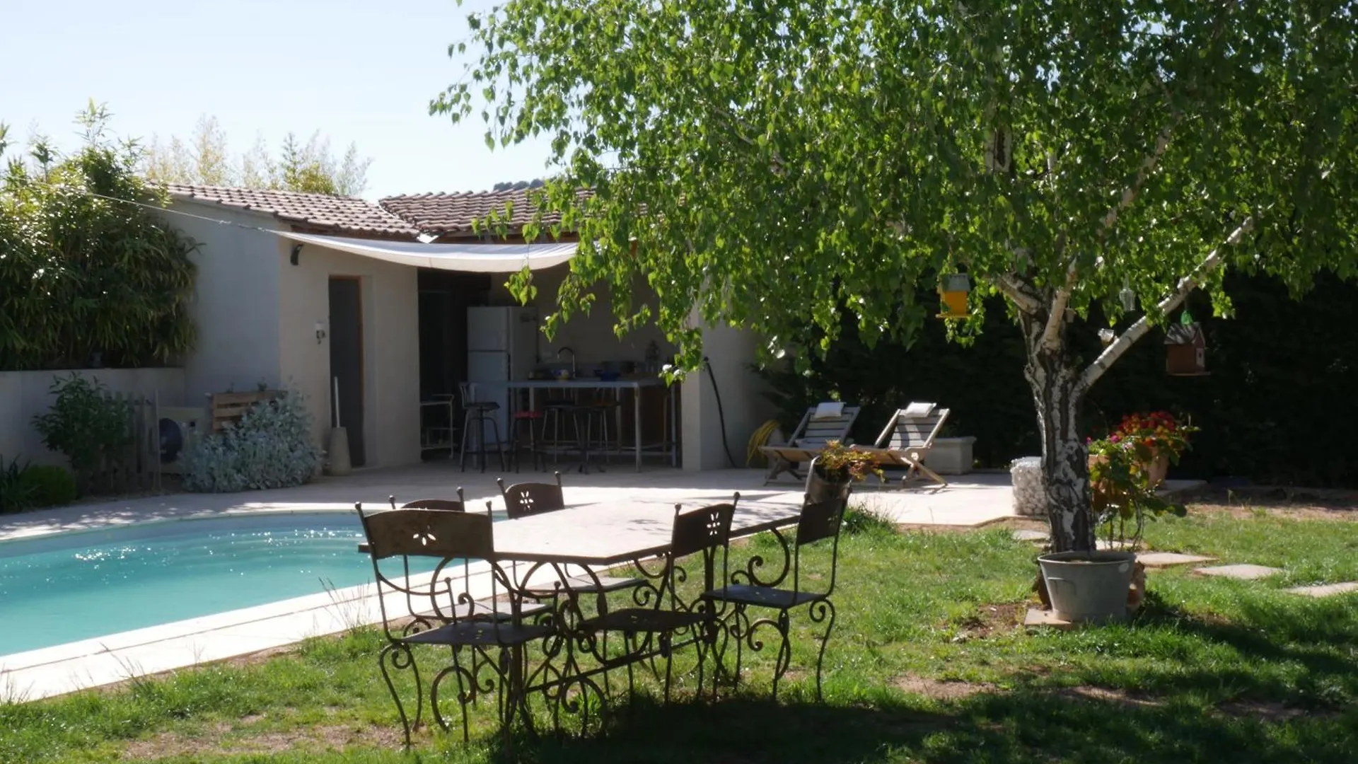 Proche Aix En Pce, Villa Confortable Avec Piscine Privee Fuveau