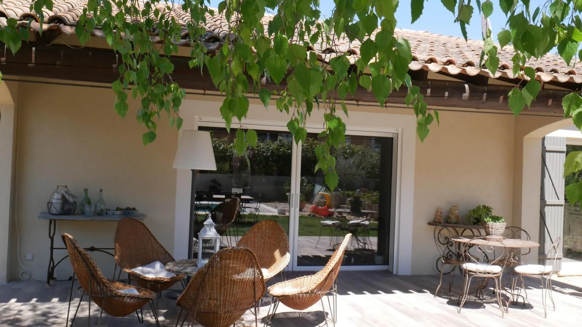 Proche Aix En Pce, Villa Confortable Avec Piscine Privee Fuveau